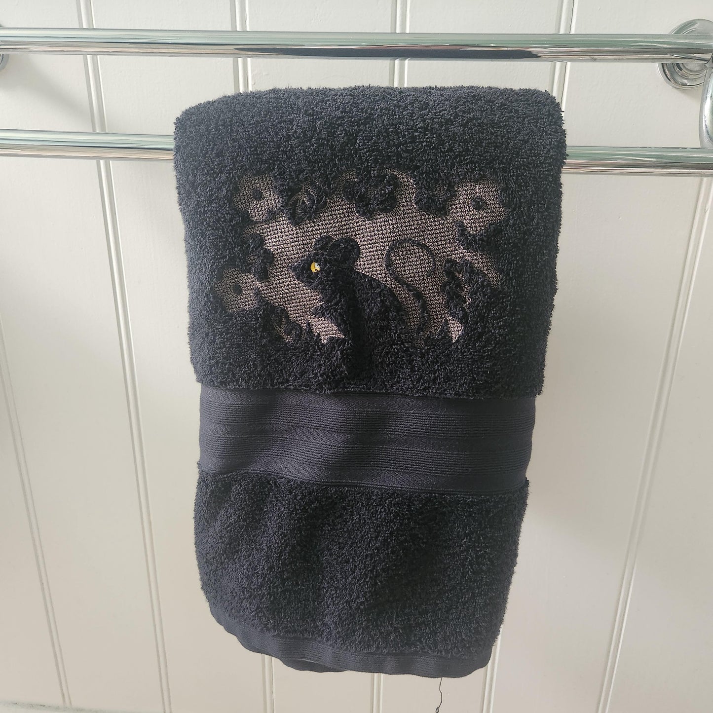Mouse Embroidered Bath Towel black